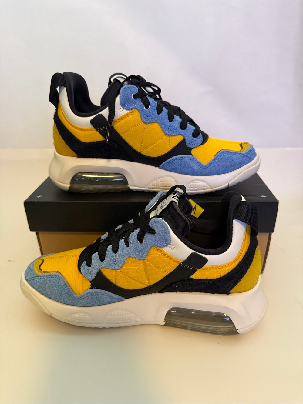 Nike Women’s Size 7 Jordan MA2 Univ. Gold Released 2021 Stock X Verified NIB